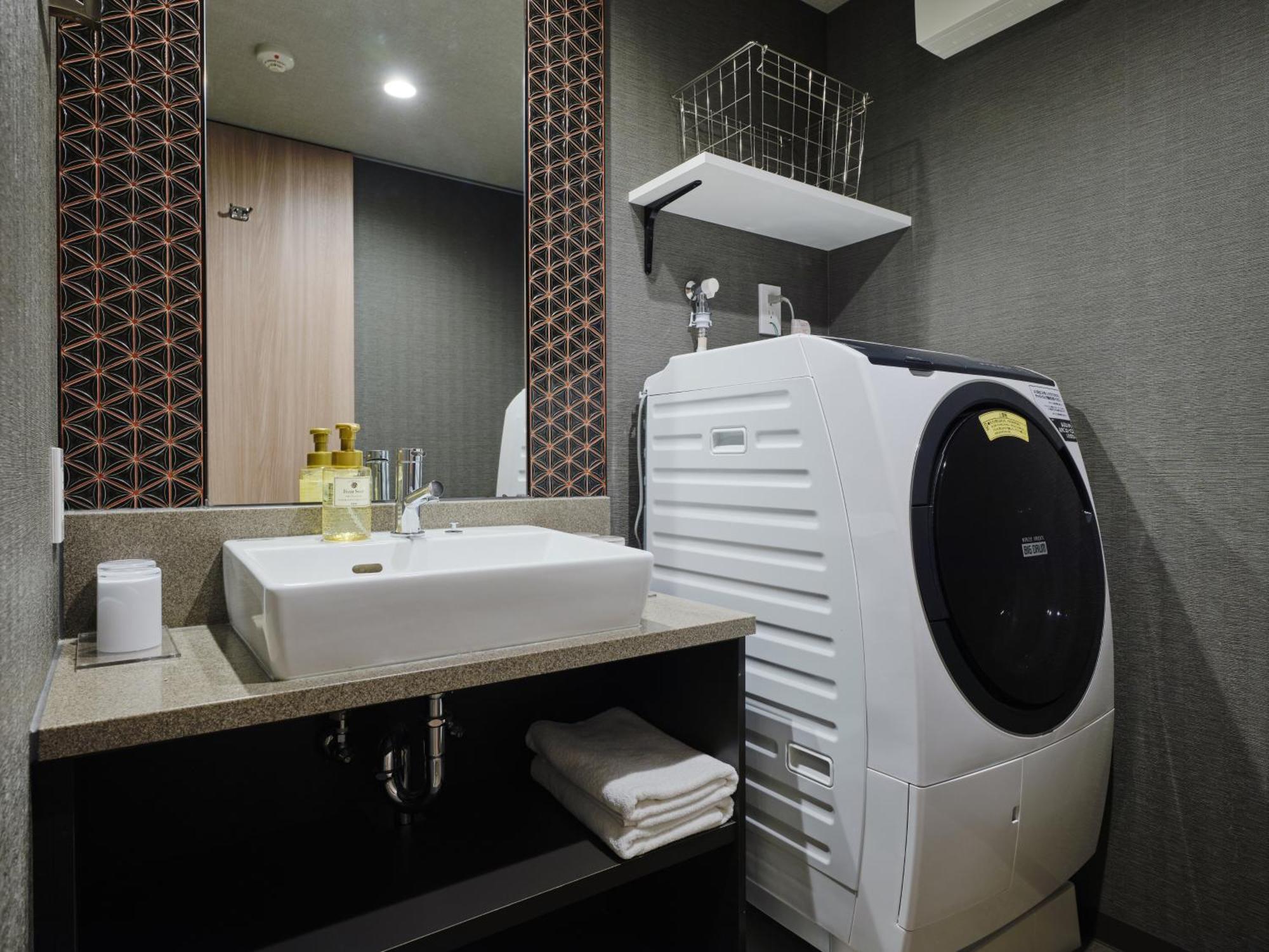 Monday Apart Premium Nihonbashi Tokyo Exterior photo